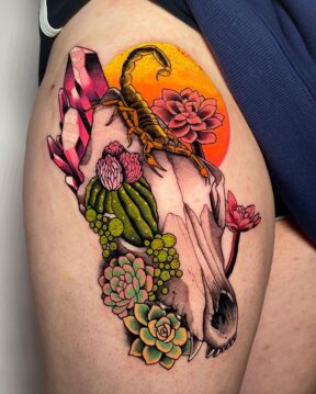 Desert Skull New School Thigh